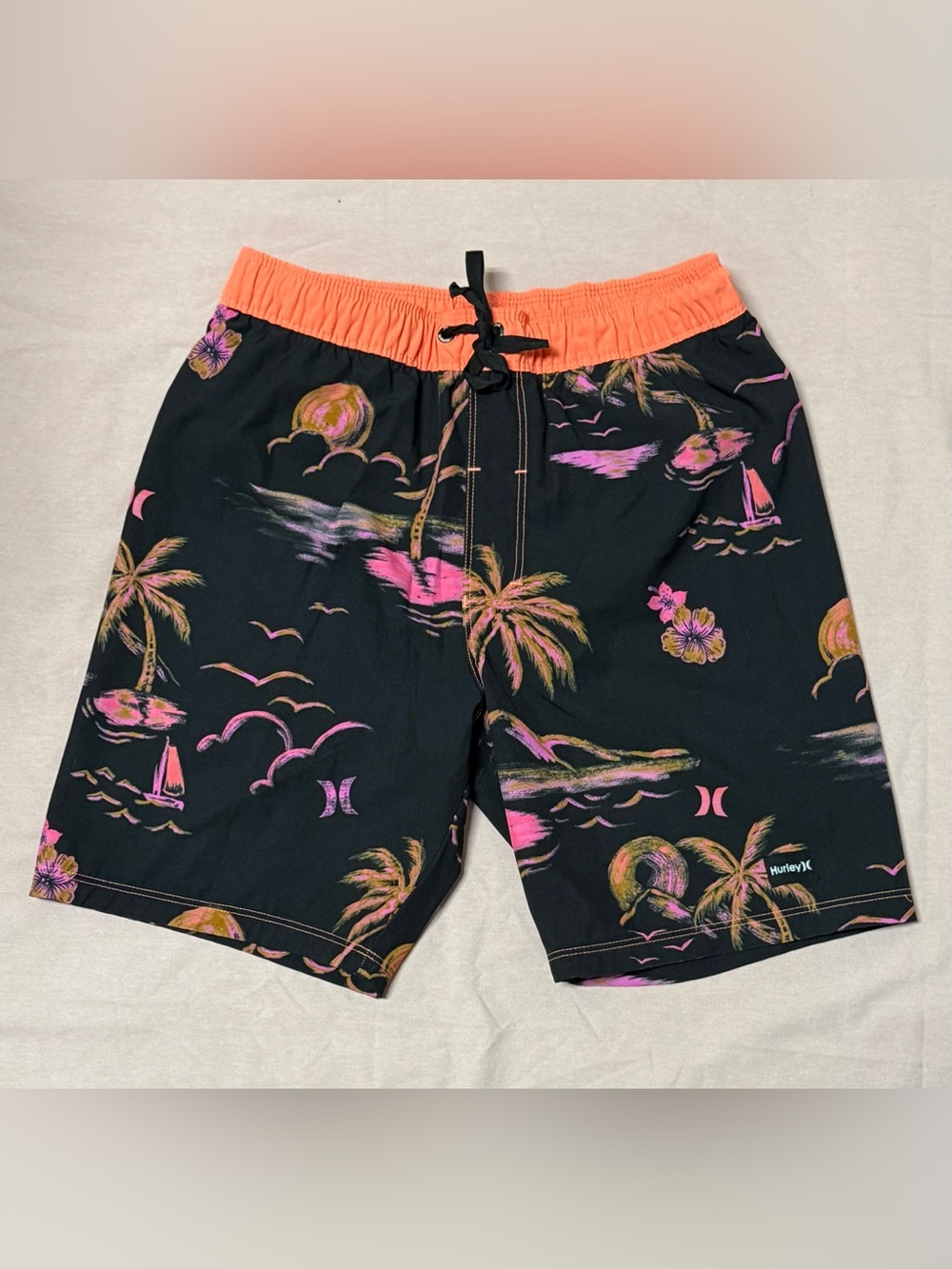 Hurley Boys UPF 50 Tropical Board Shorts Size 10/12 Swim Trunks